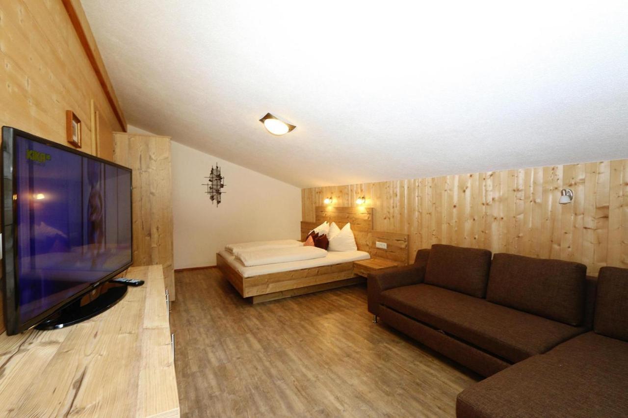 Semi-Detached House, Zell Am Zillerヴィラ エクステリア 写真